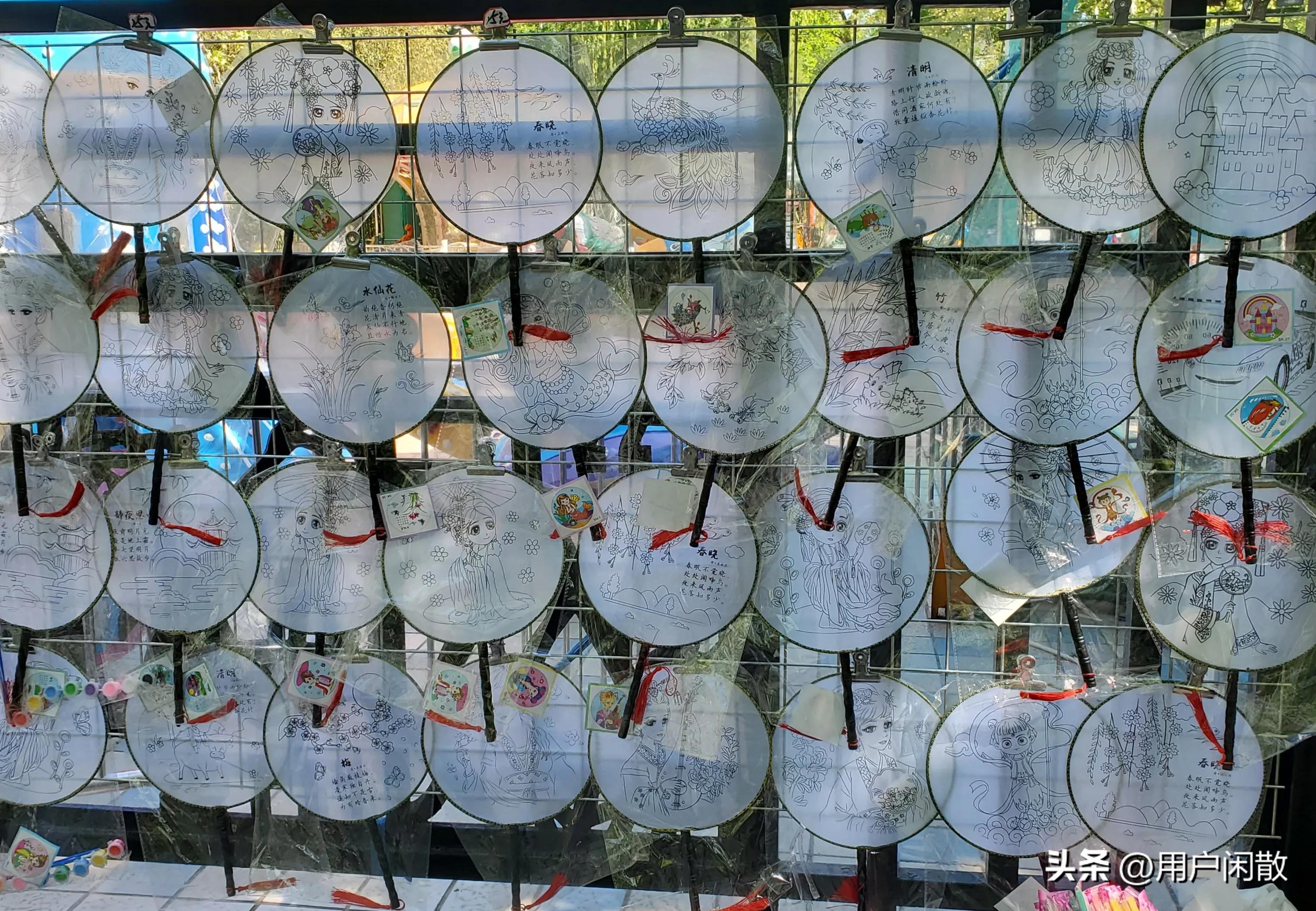 小清新养眼城市中藏着的迷你公园,城市中的静谧公园