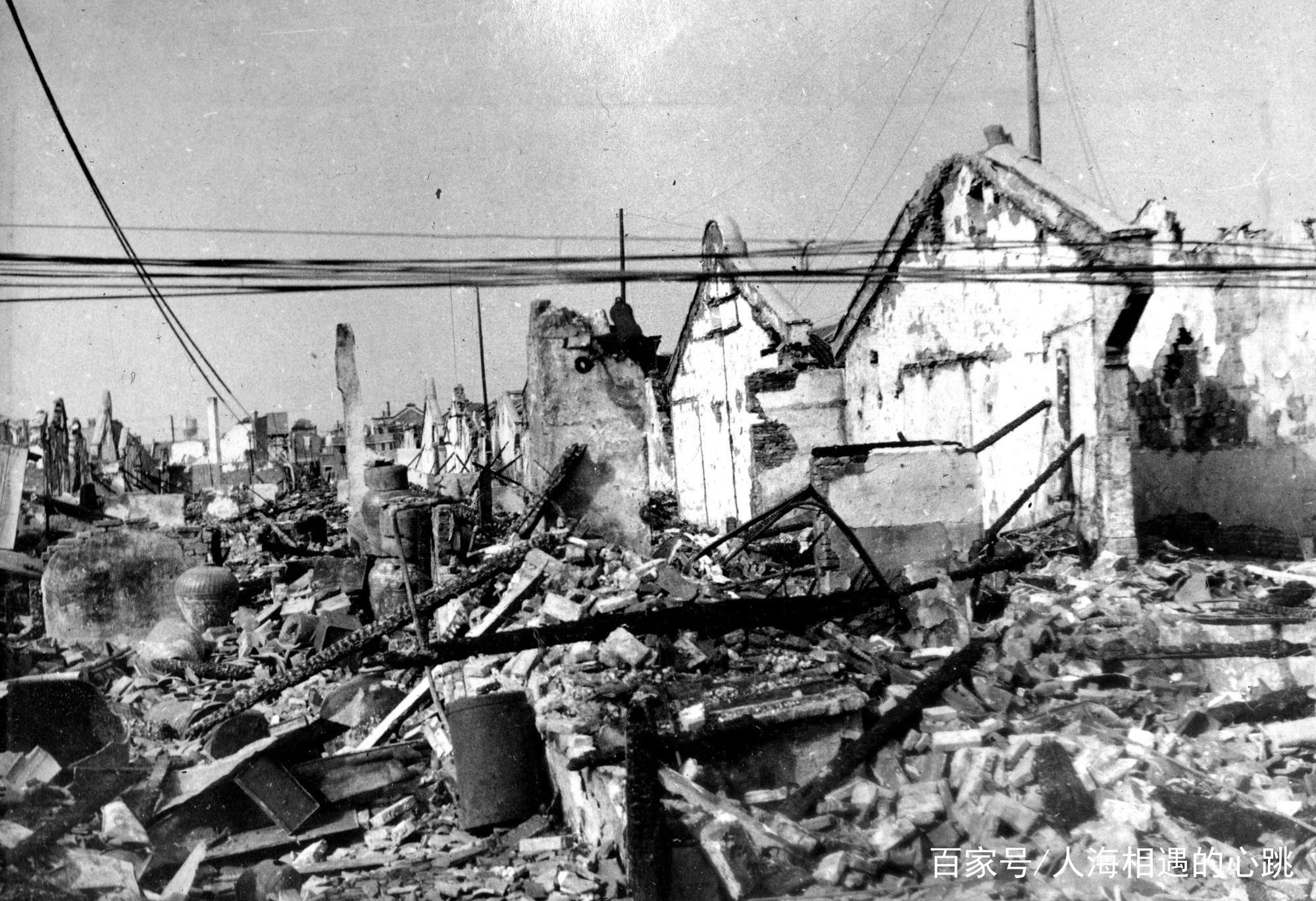 *京大南***杀屠**，*刀刺**之下再微小的幸福都成奢侈