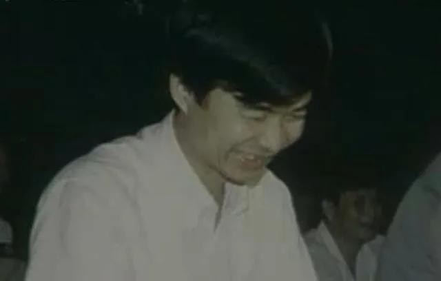 “广西第一贪”的特殊喜好，将发生性关系的女人们照片锁进密码箱