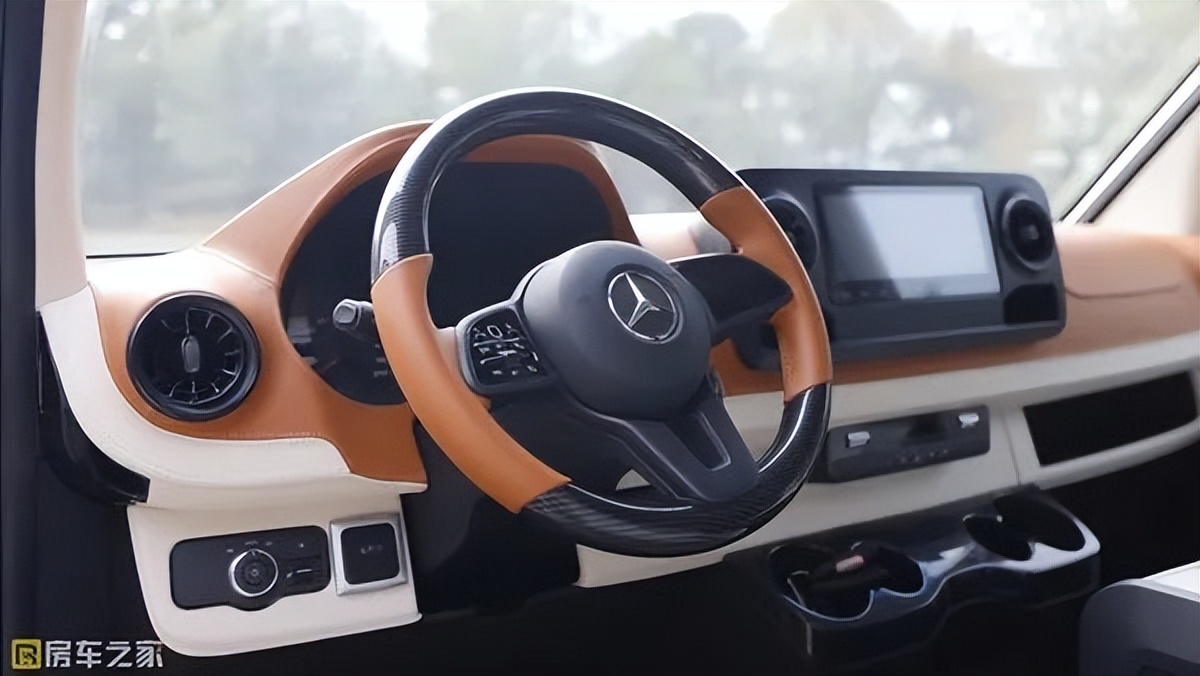 奔驰房车旅居车,奔驰凌特旅居车