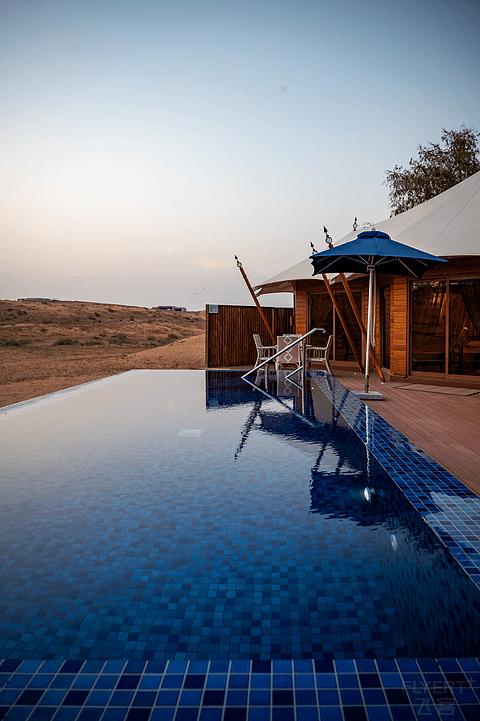 哈伊马角利兹卡尔顿,哈伊马角沙漠丽思卡尔顿酒店