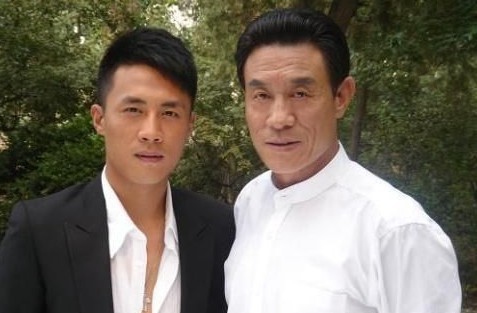 被“坐等离婚”，自称伸张正义，杜淳的操作有多绿茶？