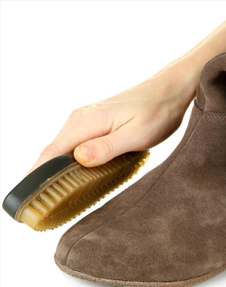 鞋子上的污渍总洗不掉?学会了这3招,从此不去洗鞋店花冤枉钱