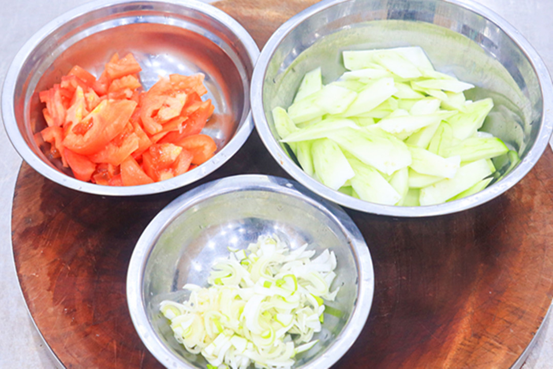 三伏天,建议男人:不差钱多吃5种软黄金！体力足精力旺,平安一夏