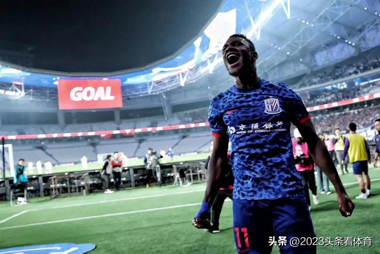 不服不行欧冠决赛,1-0中超劲旅爆发吴金贵神奇换人