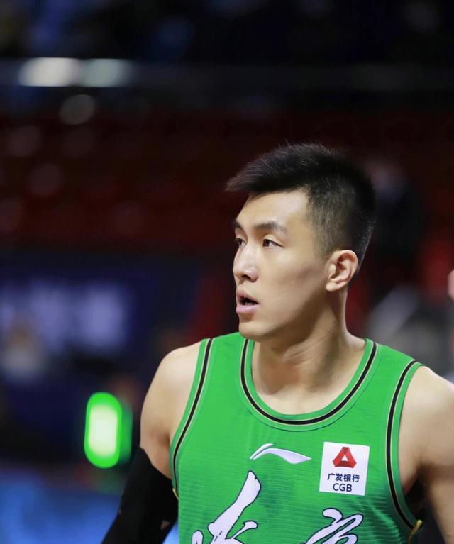 郭艾伦潘玮柏篮球,邓超郭艾伦完整视频