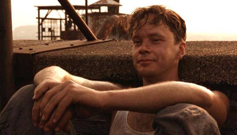 一口气看完23部国外高分经典电影,国外10部高分经典电影推荐