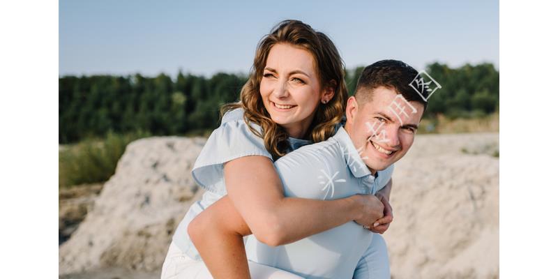 热心小伙半夜给邻居修水龙头,24岁小伙水龙头坏了