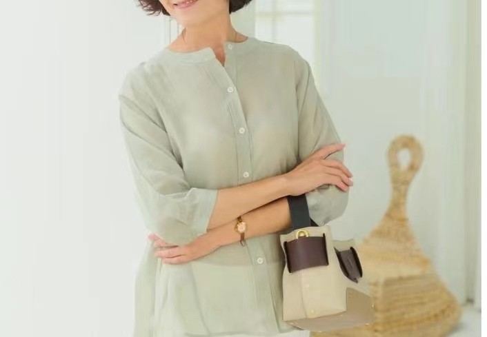 55岁大妈与大叔相亲,56岁大妈相亲被气哭提出五个条件