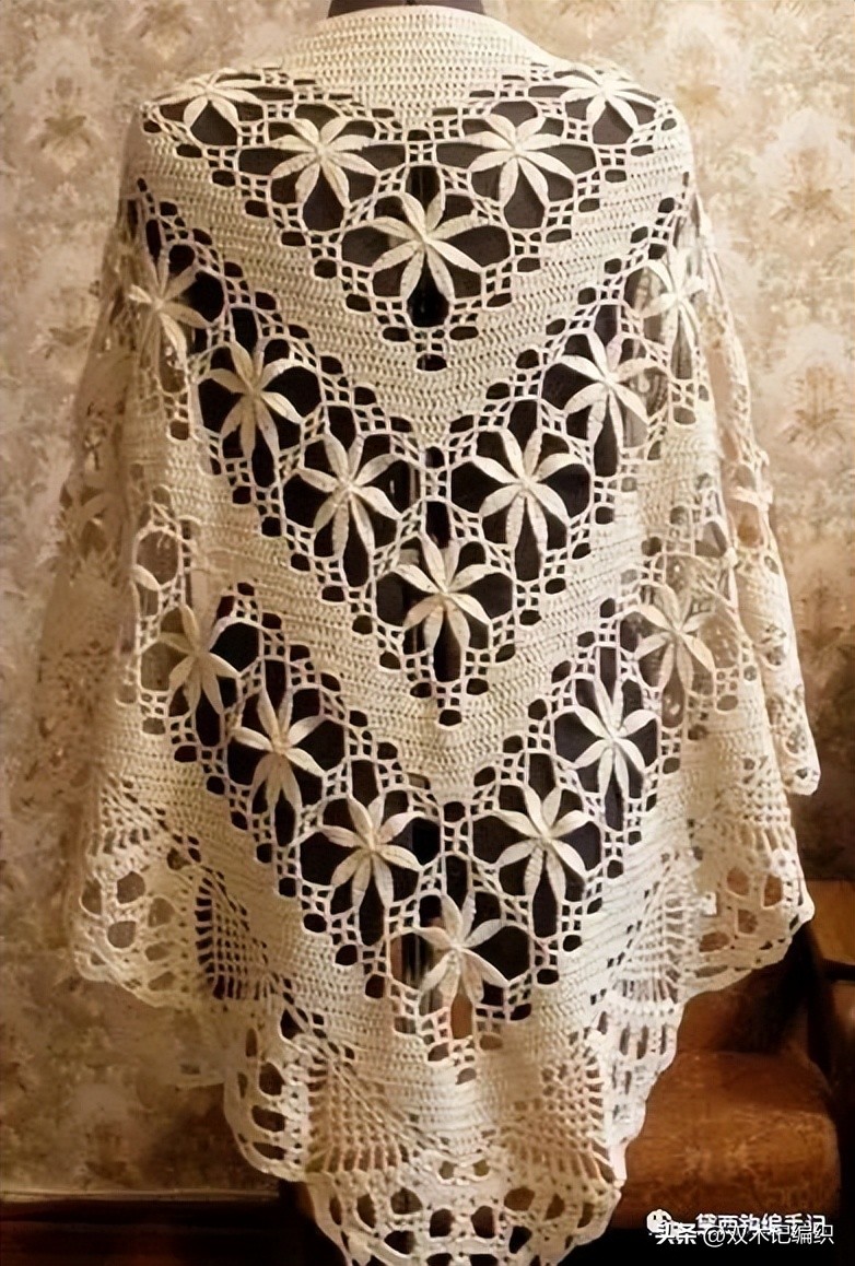 4岁女童斗篷披肩钩针视频教程 (敏敏的斗篷披肩钩针教程合集)