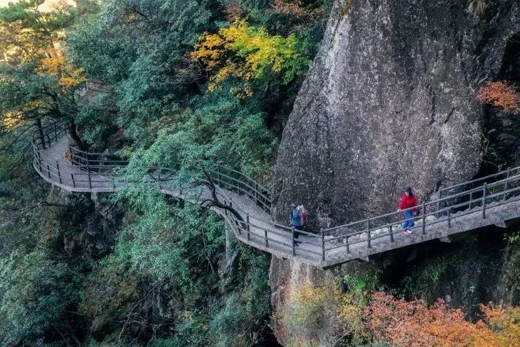 这个冬天，和希酒店一起收获一抹“武功蓝”