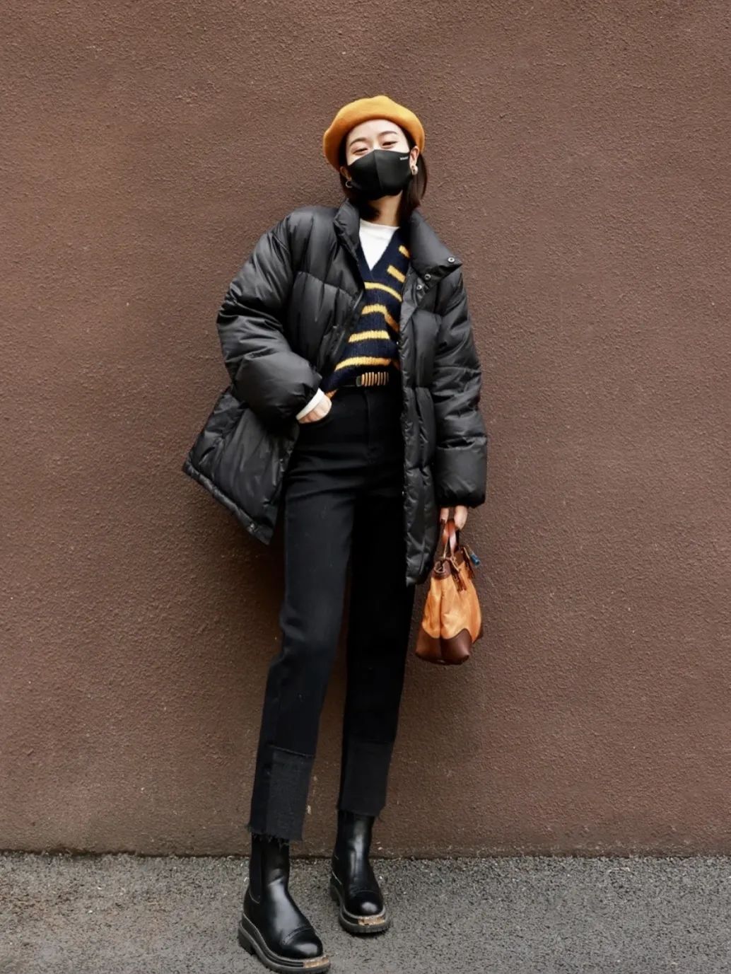 羽绒服怎么穿又好看又简单,羽绒服怎么穿才有高级感