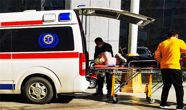 黑救护车怎么挣钱,黑救护车的真实收入