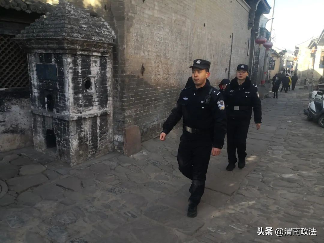 春节我在岗守护万家平安的句子,春节我在岗瓷都公安守护万家平安