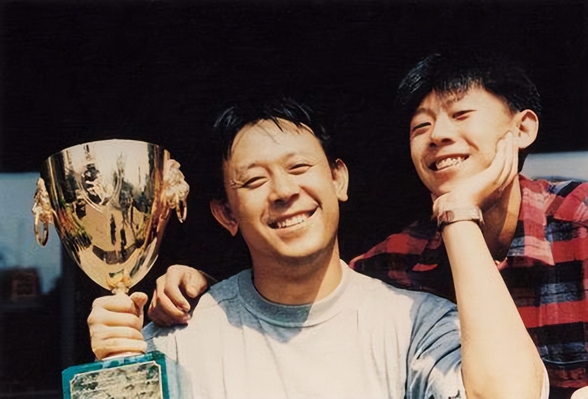 夏雨演艺圈地位,夏雨为什么在另一个圈子红得发紫