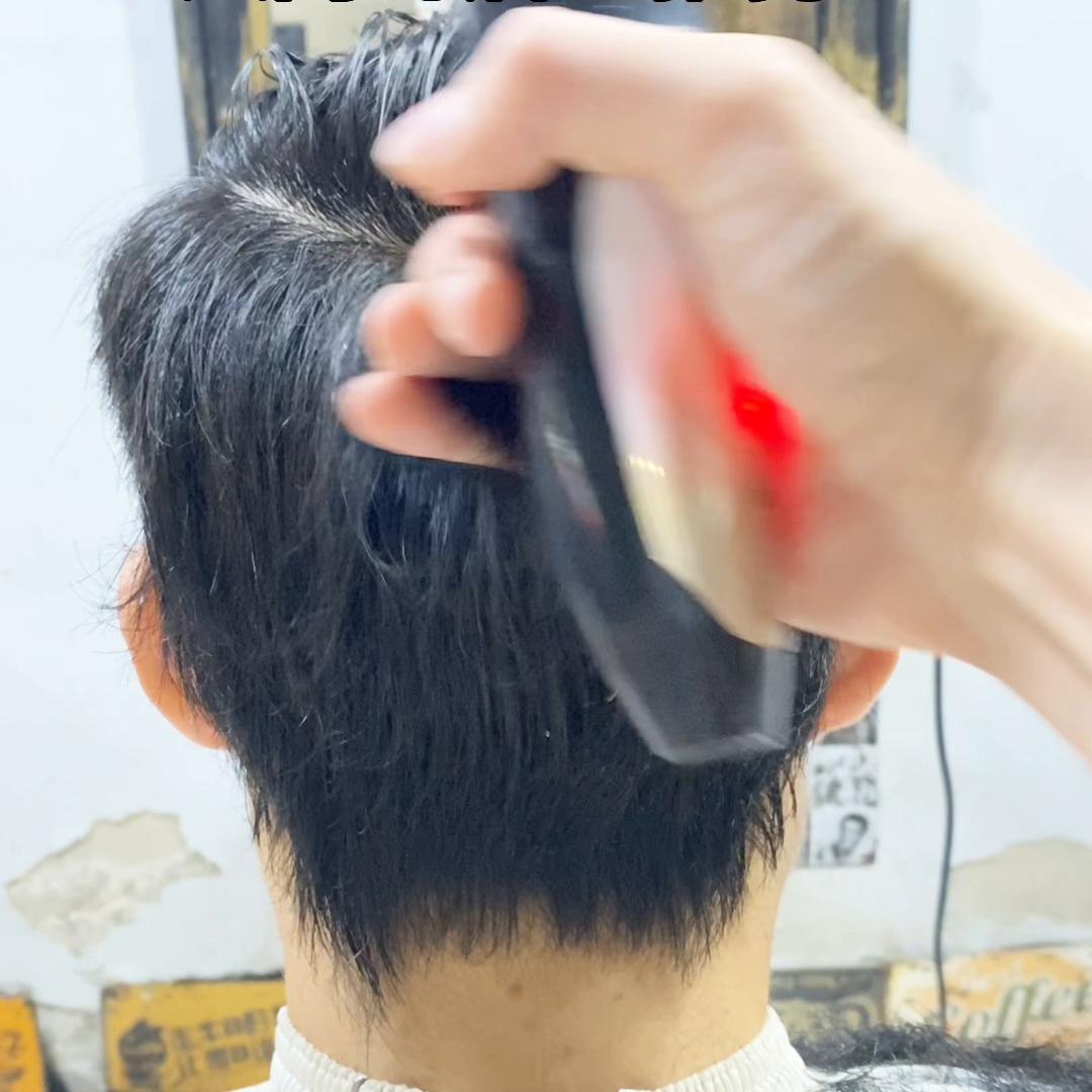 基础剪发教学女齐剪,后区推剪教程