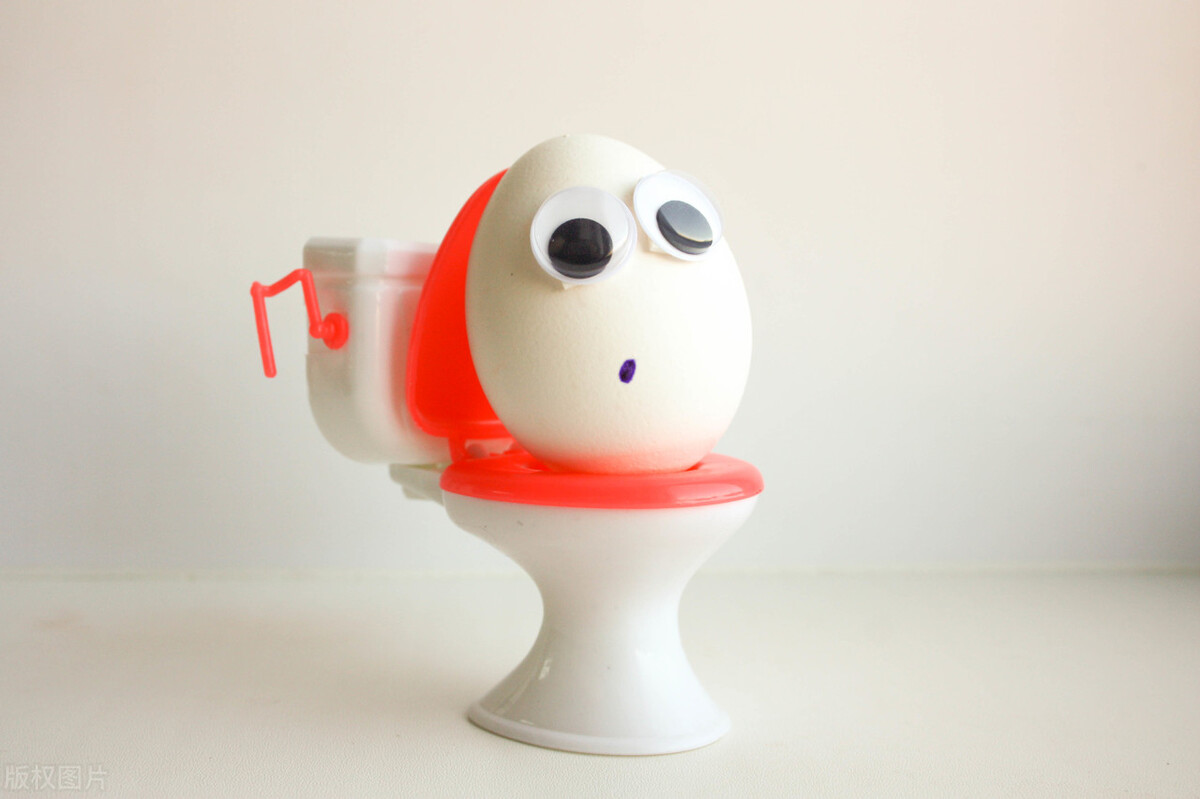 肛门不小心被捅出血抹什么药,肛门不小心弄破了抹什么药