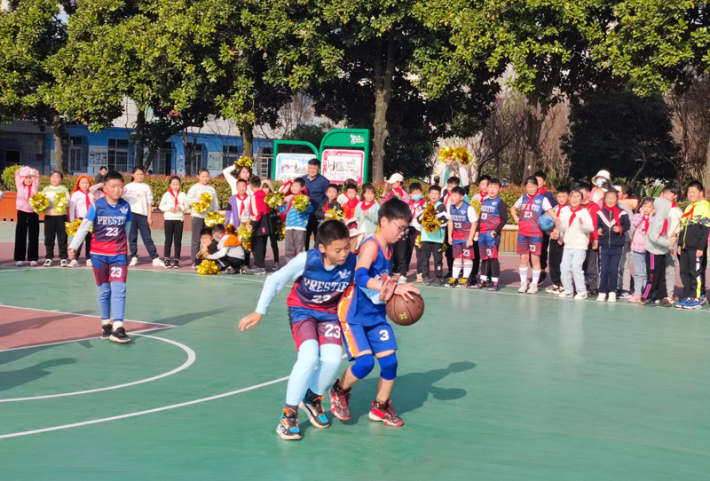 蜀山区小学生篮球比赛,合肥青年路小学篮球队比赛