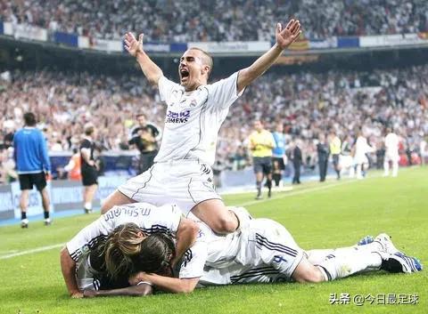 他是意大利冠军之魂，载入史册的金球后卫