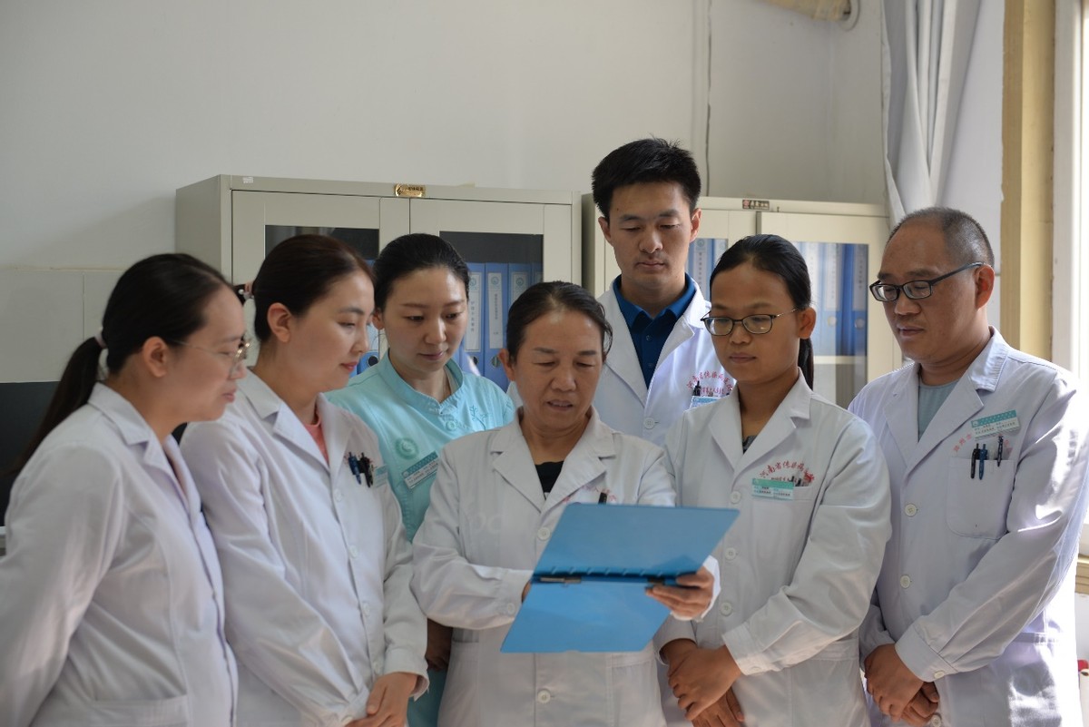 【名医风采】田分：专业精进，铸造一流皮肤性病团队