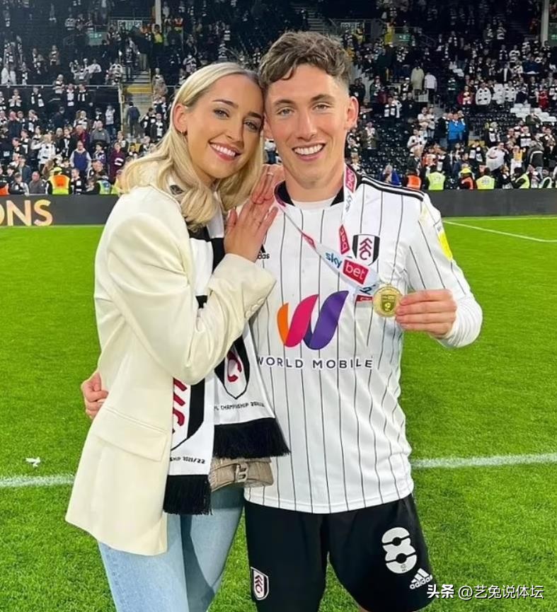 世界杯最美韩国太太团,英格兰顶级太太团欧洲杯