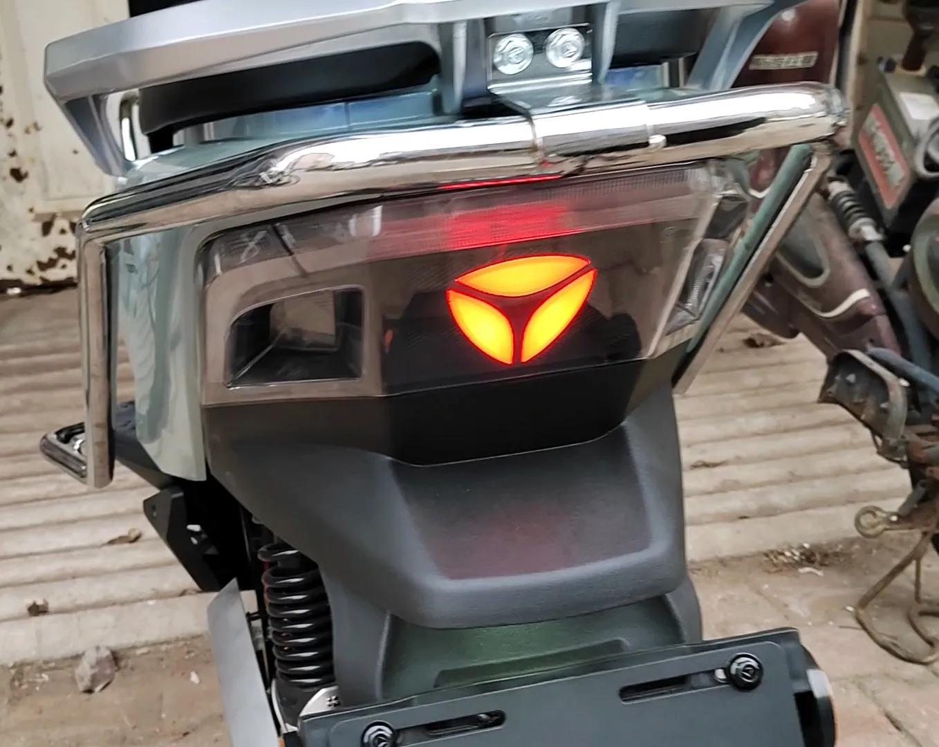 雅迪t5冠能2.0测评,雅迪t5冠能版72v和60v有什么差别