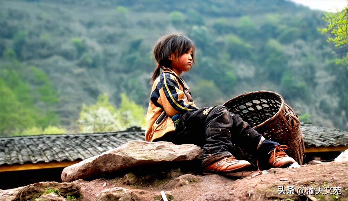 【剑新诗集】三尺情怀08:莘莘学子