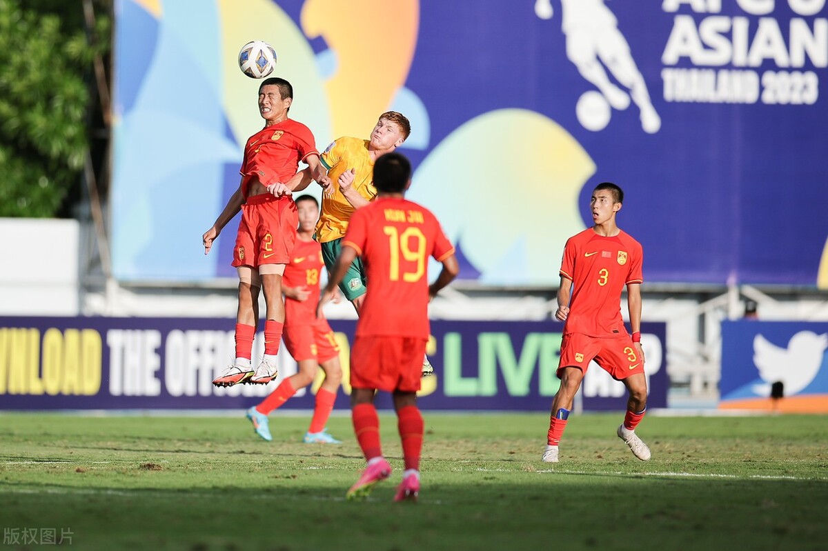 中国足球4分钟丢三球,中国足球奇迹翻盘合集