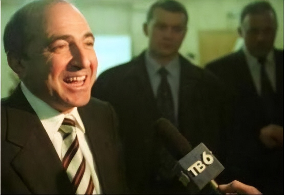 别列佐夫斯基寡头,俄罗斯寡头别列佐夫斯基之死