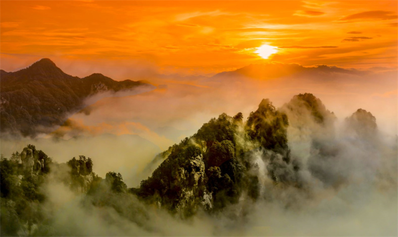 洛阳白云山旅游真实感受与收获,洛阳白云山看瀑布