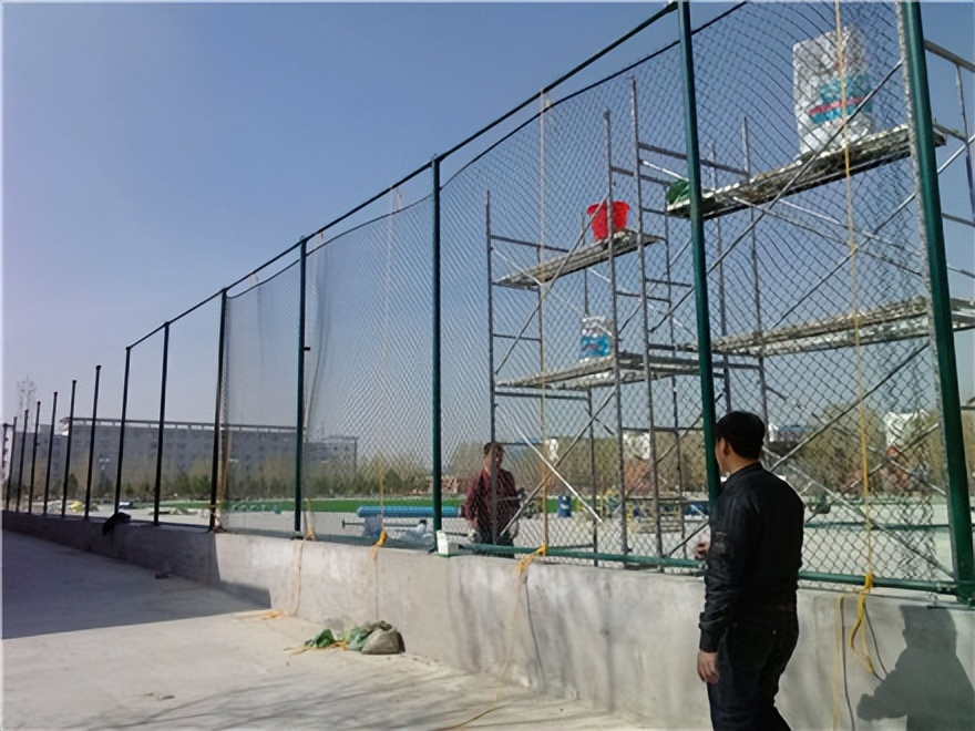开封球场围栏围网,济宁球场围栏围网