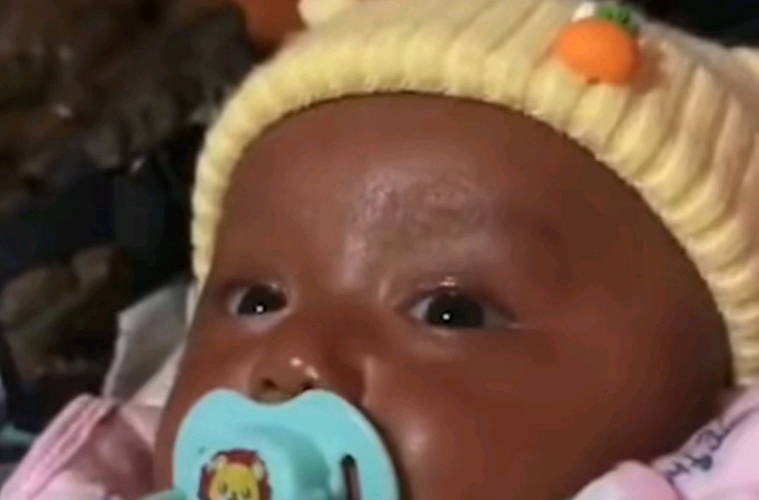 孕期喝了很多可乐出生后宝宝很黑,妈妈怀孕爱喝可乐