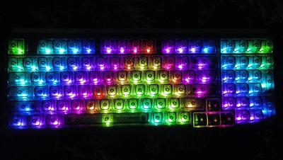 从黑白到多彩，客制化键盘能带来哪些惊喜？米物BlackIO98体验