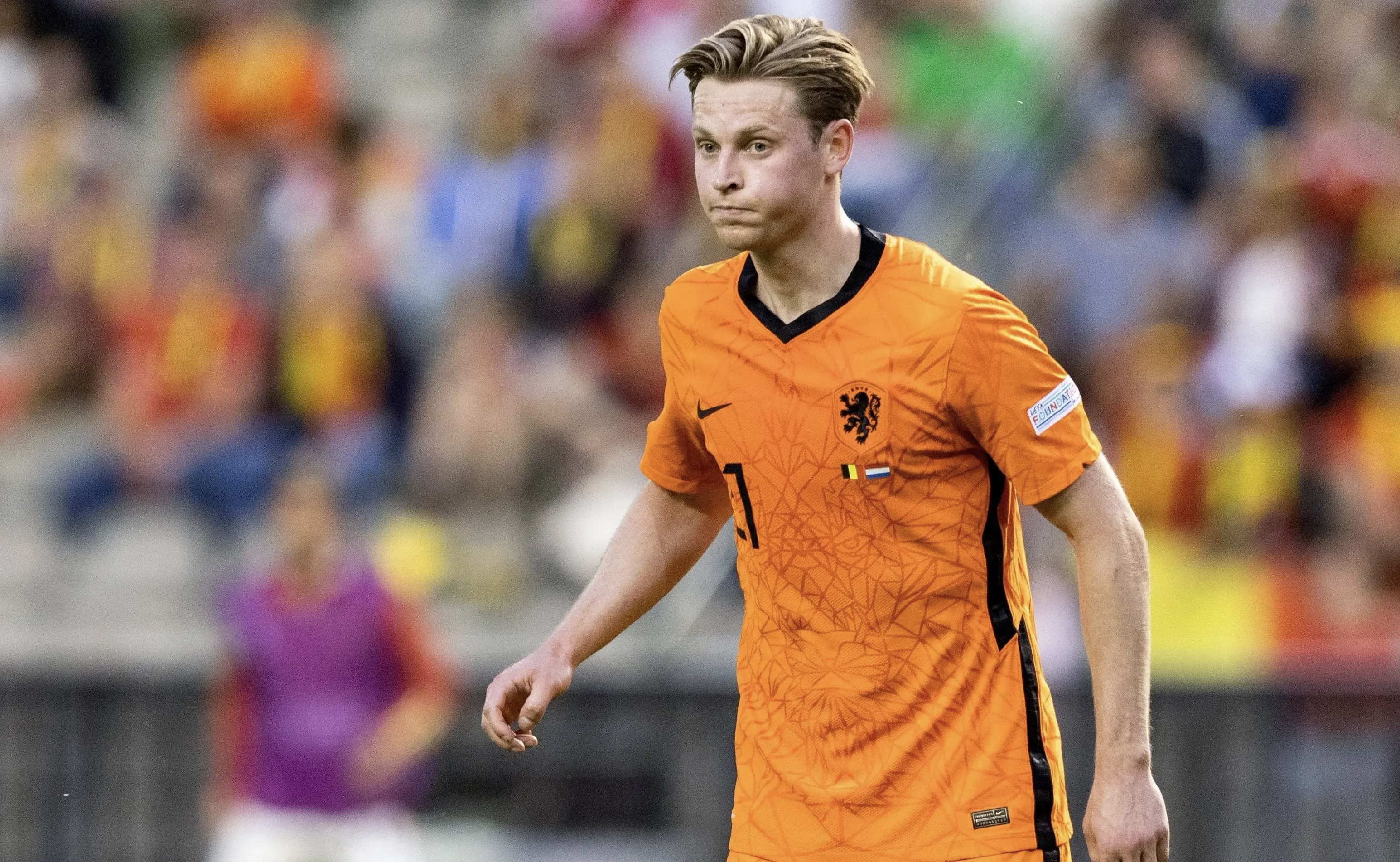 德荣签进曼联后的比赛,德容适合曼联吗