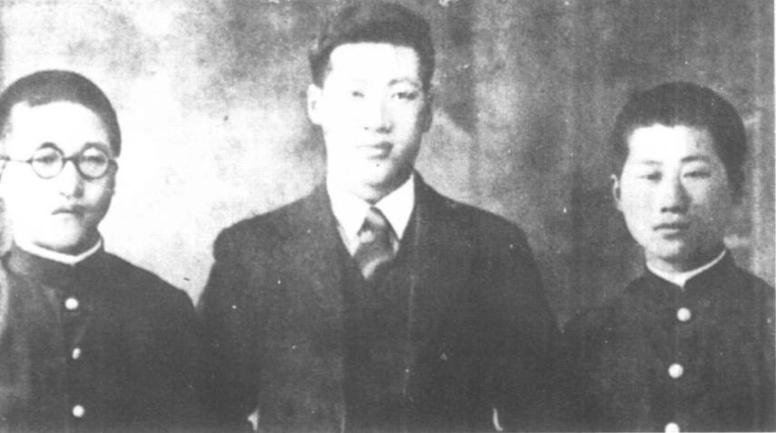 韩国商人郑周永,郑周永韩国现代集团创始人