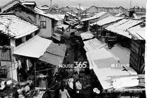 沿河批发市场在哪里,芜湖最大小商品批发市场