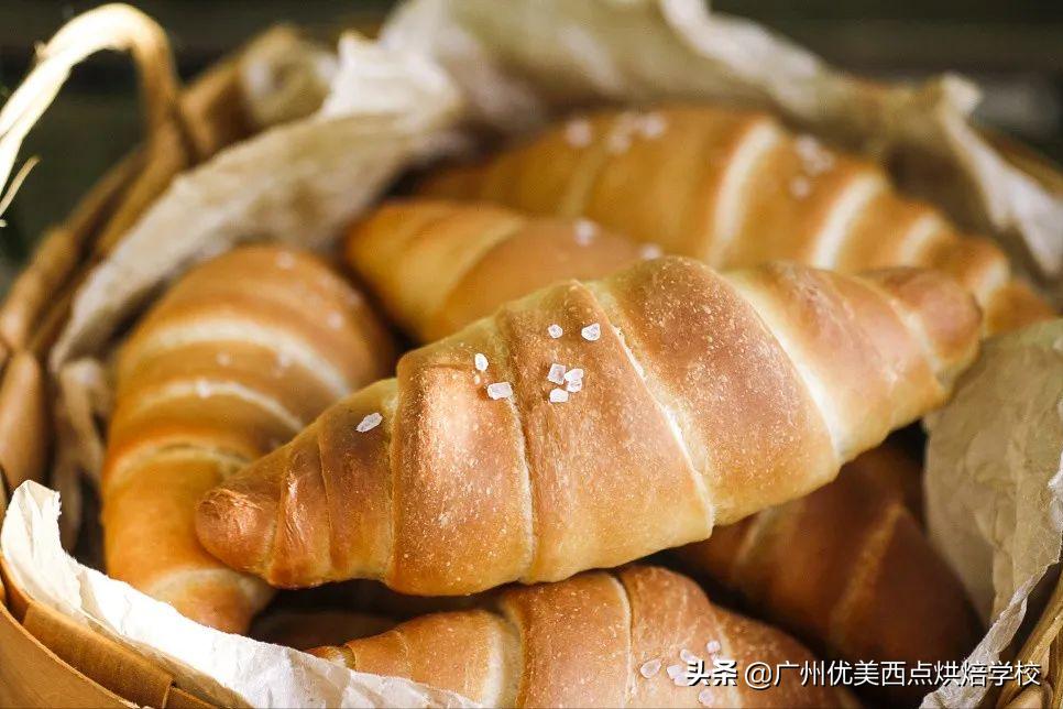 面包时间长了发硬怎么办,面包保存久变硬怎么解决