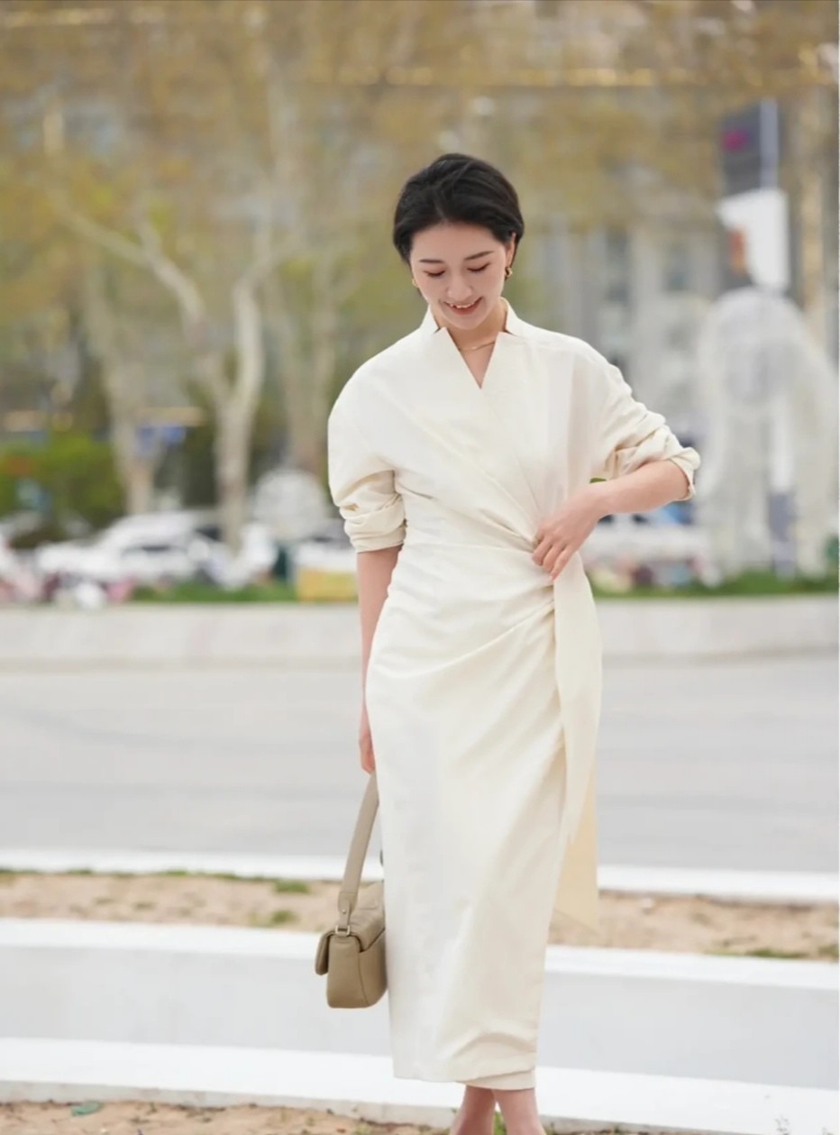 女人不管多大年纪，一定要剪一次露耳短发，大气利落又有高级感