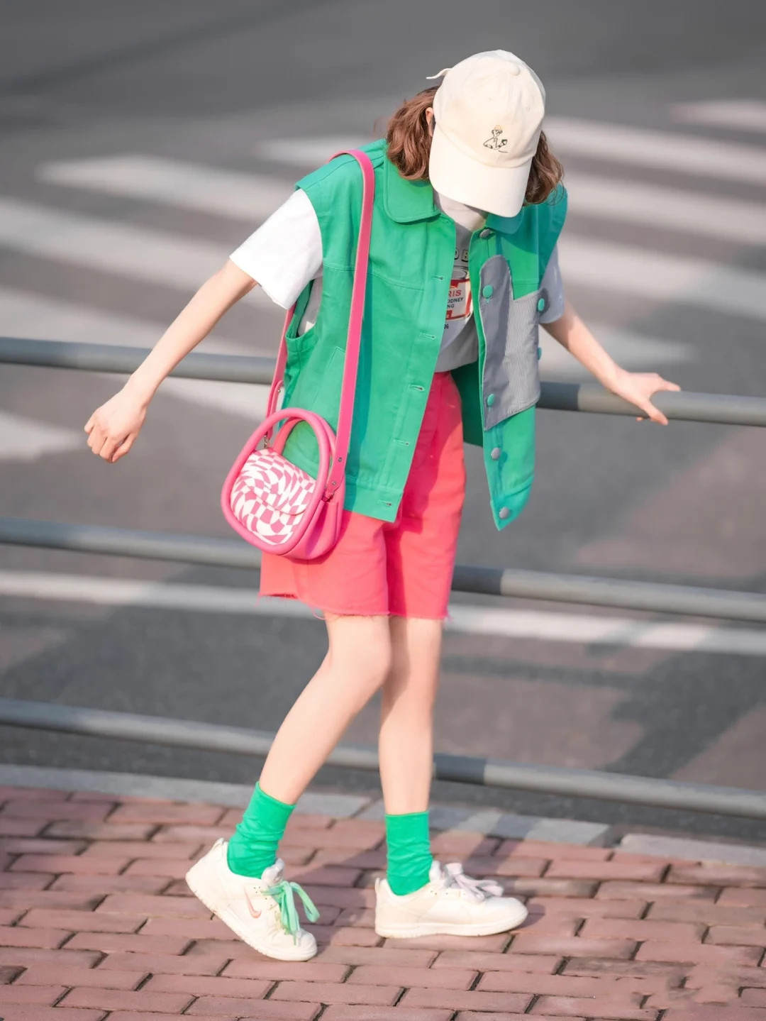 t恤色彩怎么搭配,天蓝色t恤怎么配色