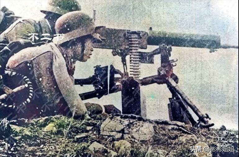 纳粹老照片15张,纳粹老照片犹太妇女