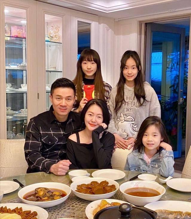 老公爱夜店，三年没有夫妻生活，小S在开放式婚姻中还能撑多久？