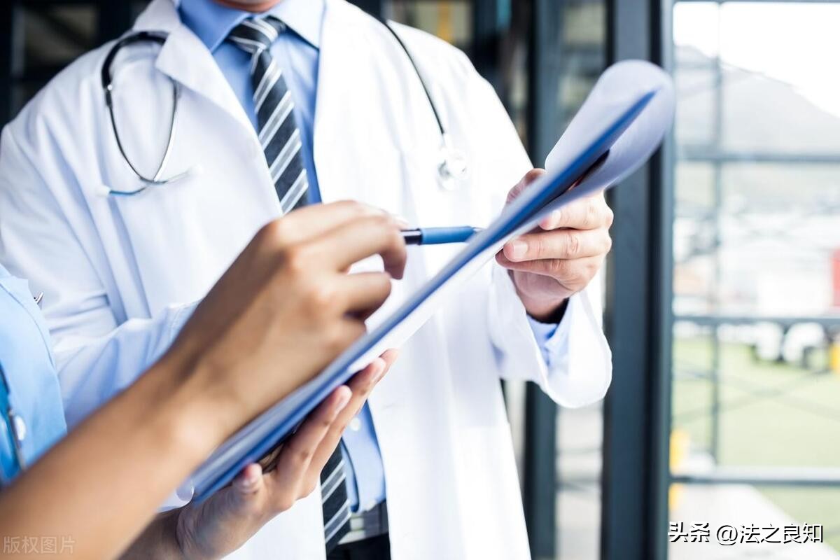 看守所聘用庸医当狱医，男子发病活活疼死，法院：严重不负责