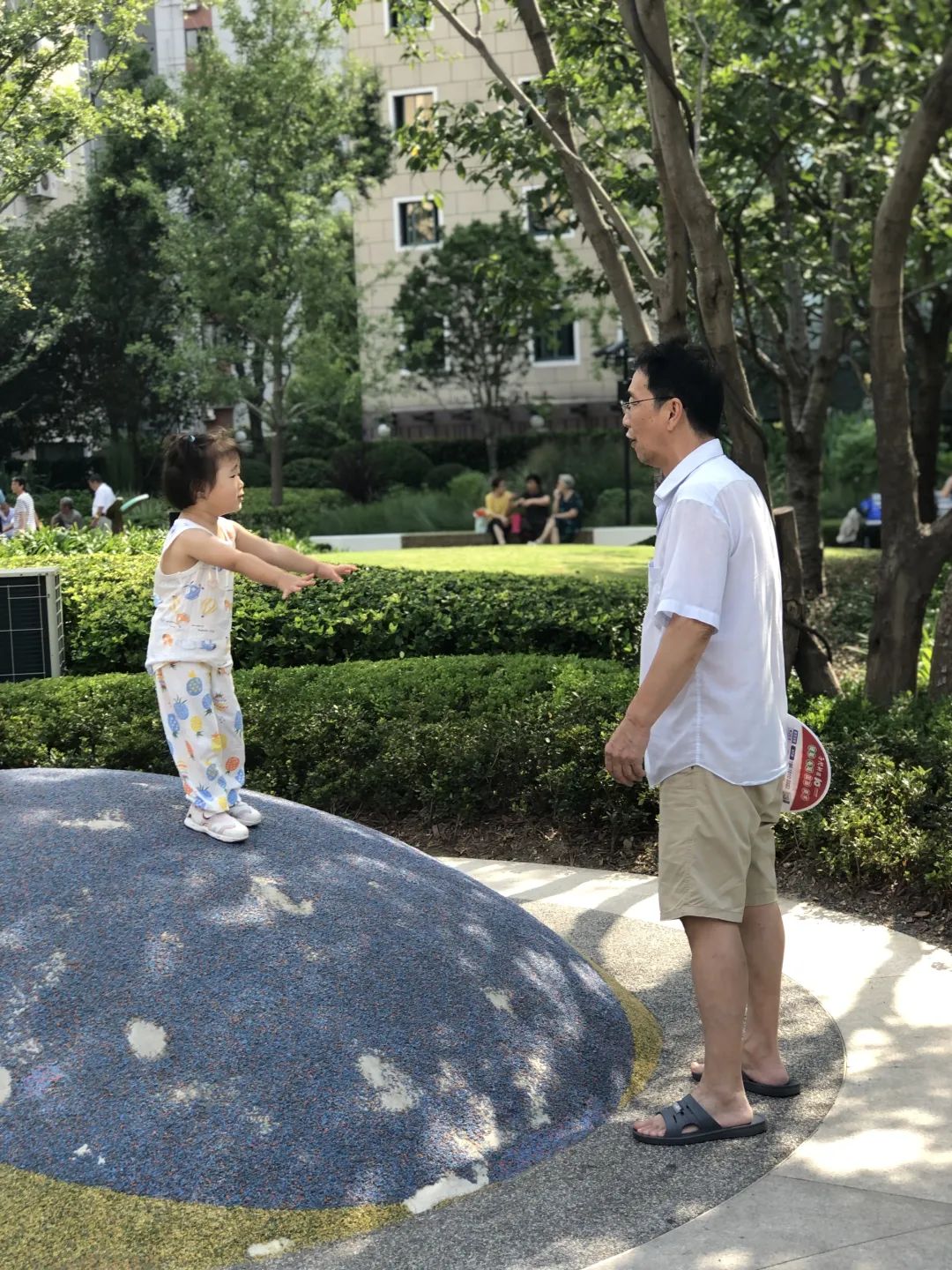 “乐”享漫时光：嵌在繁华商圈的“宝藏绿地”