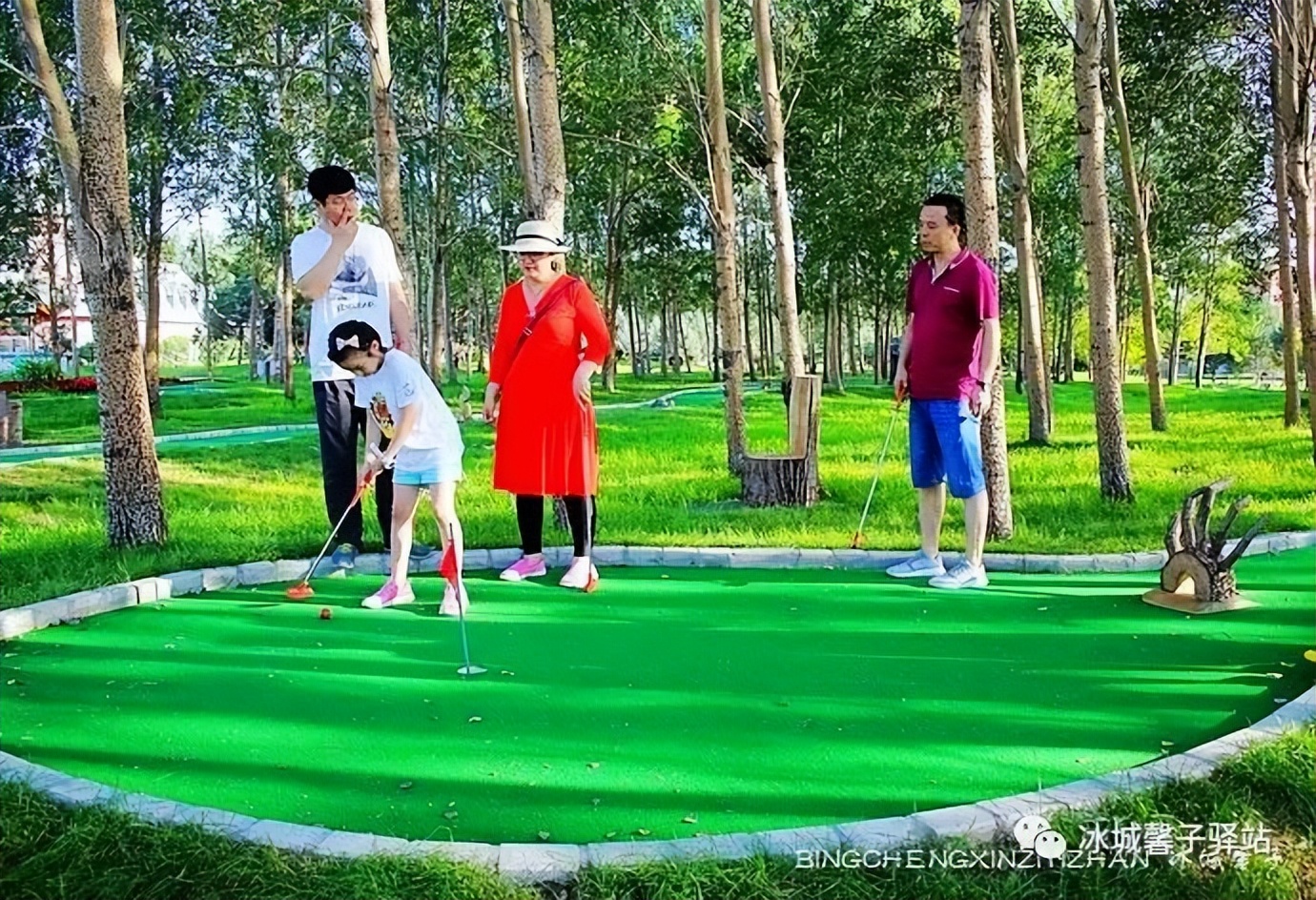 伏尔加庄园最佳观赏期,夏日必去伏尔加庄园十大打卡地