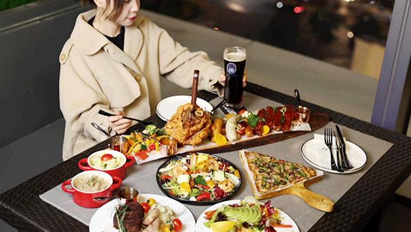 “本想来吃榜①德餐，没想到被绝美江景迷住了...”