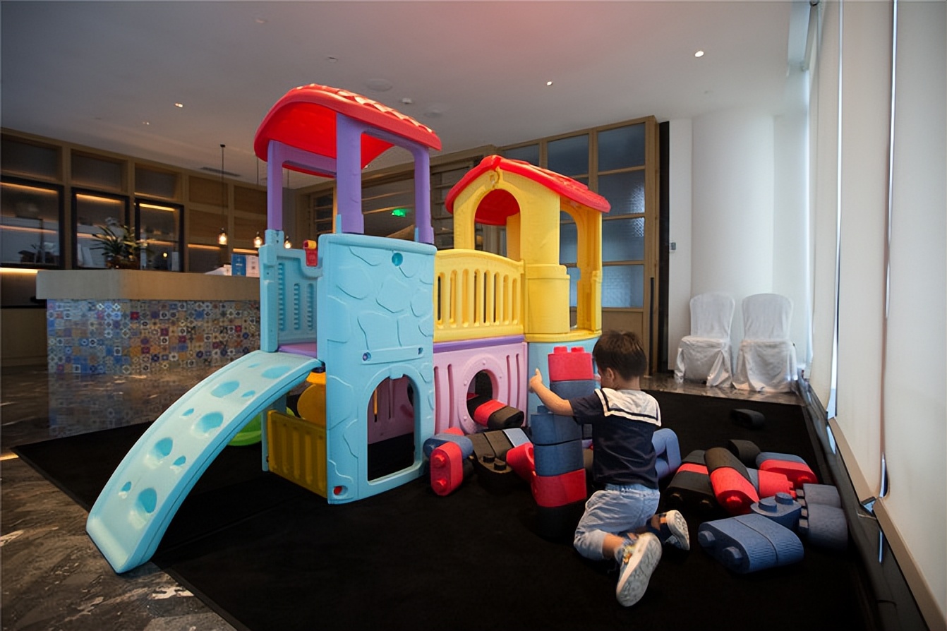 黄岐希尔顿龙狮轩中餐厅早茶,佛山黄岐美食推荐早茶