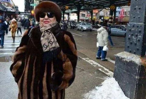 福建富婆海外体检被骗,护士出国旅游被骗