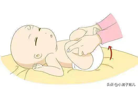 宝宝攒肚跟便秘有什么区别,如何辨别宝宝攒肚和便秘
