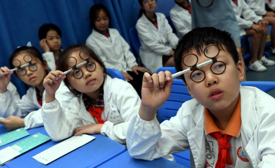 哪些食物对眼睛恢复视力有帮助,视力降低了吃什么食物能改善