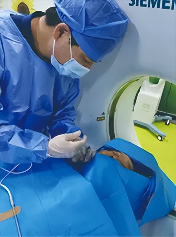 蒙医科室名称,赤峰市中蒙医院康复治疗科